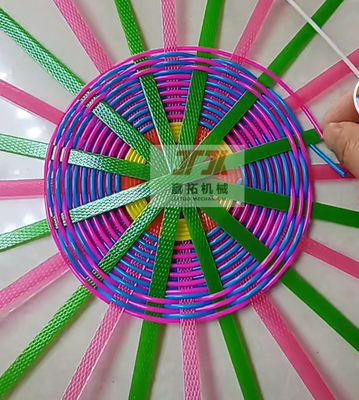 Máy làm rattan đa màu PP PE 5-19mm Máy ép rattan nhân tạo