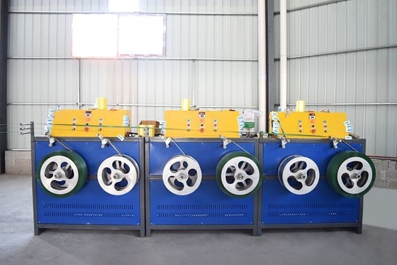 Máy cuộn tự động 80KG / H Dây đeo PET Máy làm dây đai nhựa