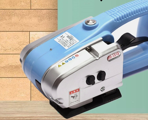 Máy đóng gói dây đeo PP PET 220V Cung cấp năng lượng cho máy đóng đai cầm tay