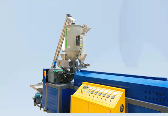 Hệ thống bộ nhớ Dây chuyền ép đùn dây đai PP để đóng gói tự động Độ chính xác cao 400kgs / H