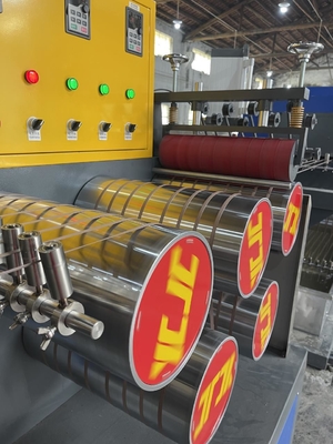 Máy làm dây đeo PP 380V / 220V Công suất tiêu thụ 50KW Độ thẳng linh hoạt