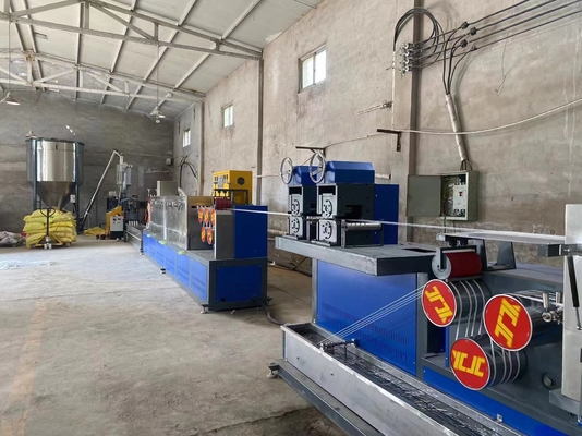 Máy chế tạo dây đai PP bền có thể điều chỉnh căng với máy ép vít đơn hoặc hai