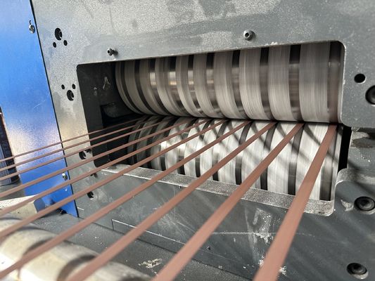 Máy sản xuất dây đai PP chất liệu tái chế tốc độ cao với động cơ GUOMAO