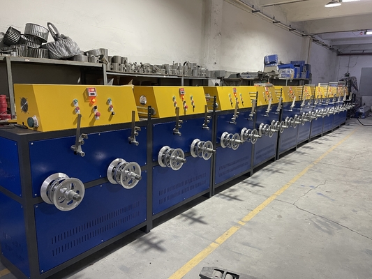 Đường dây sản xuất dây đai dây đai PET được phê duyệt CE tiết kiệm năng lượng một vít