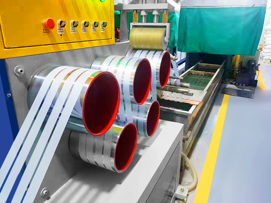 Tốc độ cao Máy chế tạo dây đai PET 3 dây đai trục đơn chiều rộng / độ dày (mm) 9-25/0.6-1.2mm