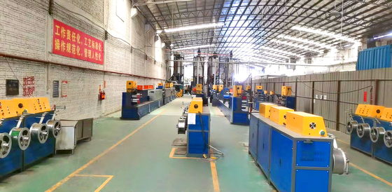 Dây chuyền đùn dây đeo PP 1.5mm Nhà máy đóng đai hộp vật nuôi 150M / phút